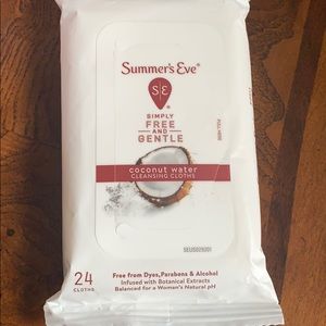 Summers Eve Coconut Water Cleansing Cloths